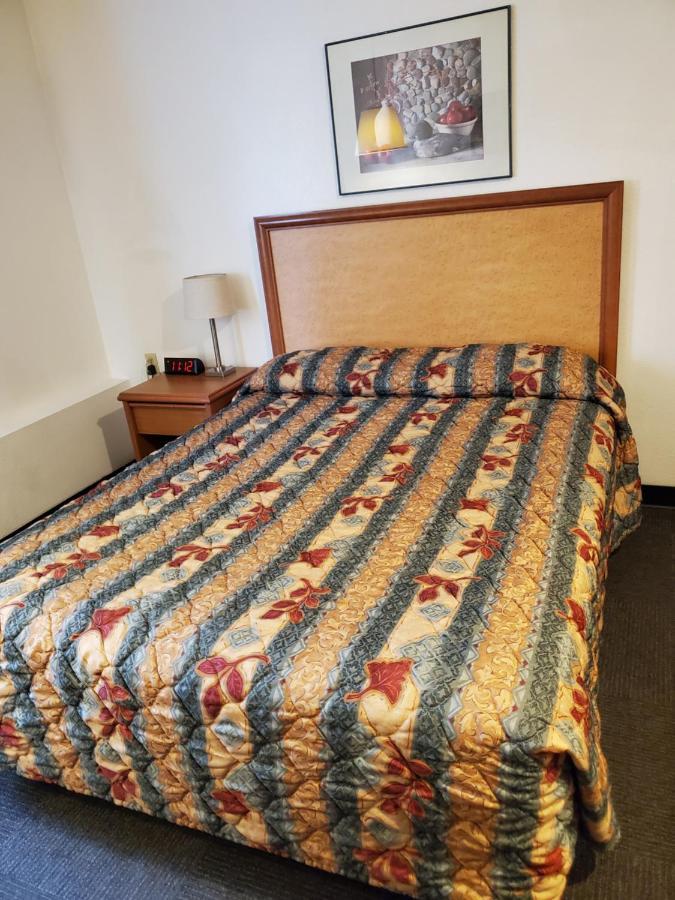 Apple Tree Inn Спокан Экстерьер фото